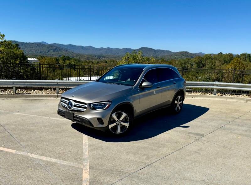 2020 Mercedes GLC300 available for rent in Asheville NC