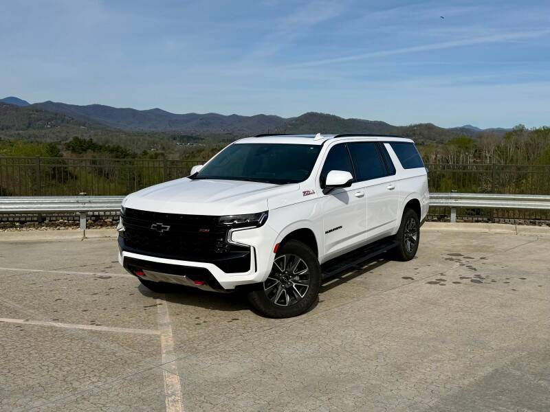 2023 Chevrolet Suburban Z71 (white) available for rent in Asheville NC